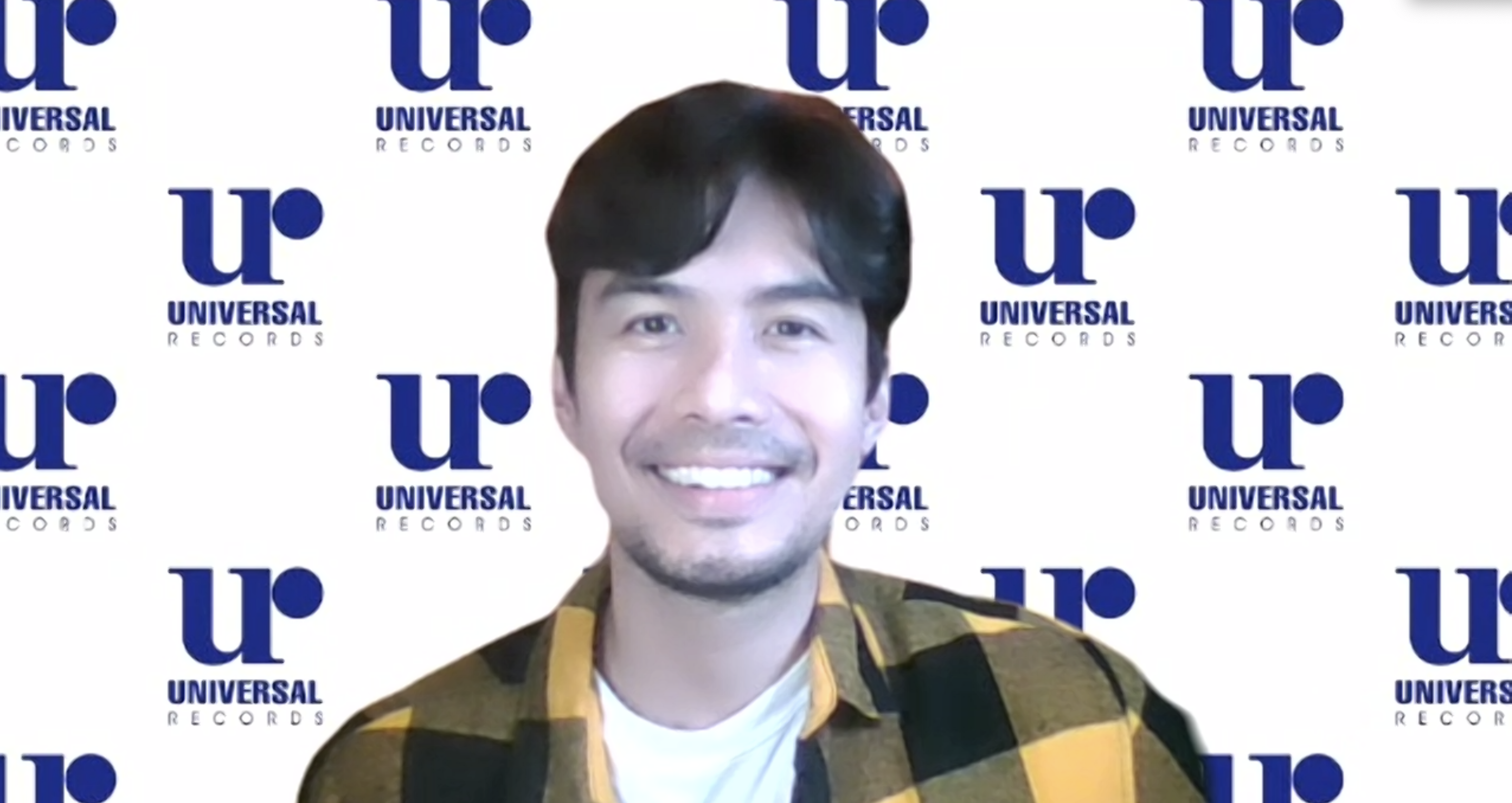 Christian Bautista inks 12th year with Universal Records